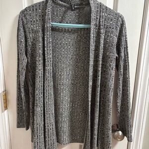 Elegant Gray Textured Cardigan